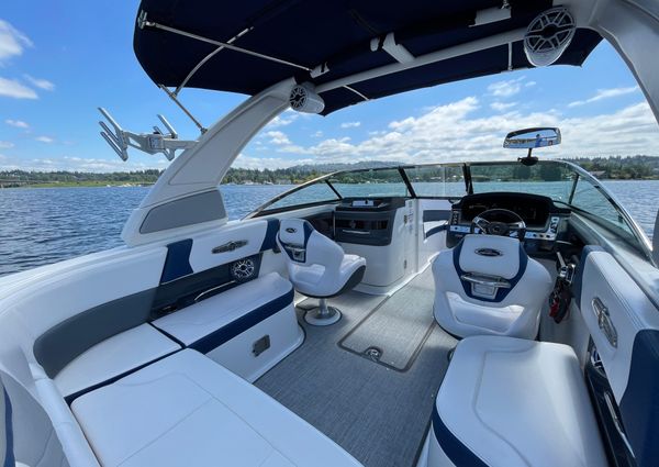 Chaparral 26 Surf image