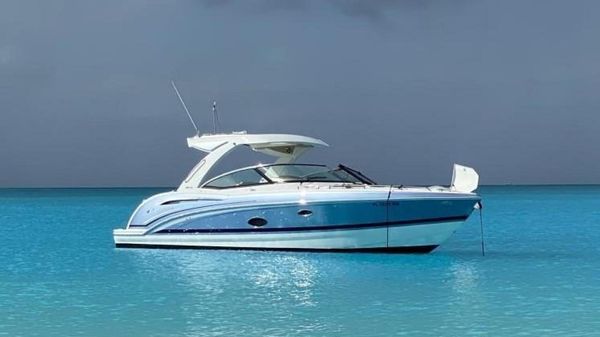 Formula 350 Crossover Bowrider