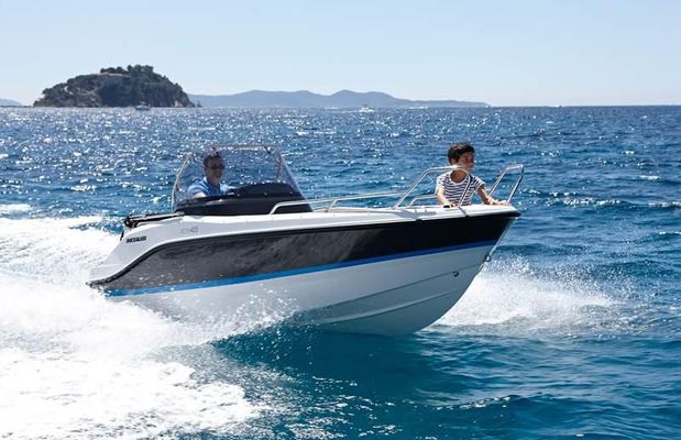 Quicksilver Activ 455 Open - main image