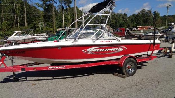 Moomba Outback LS 