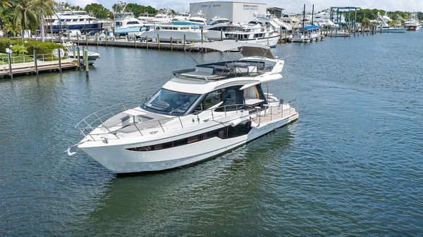 Galeon 500 Fly