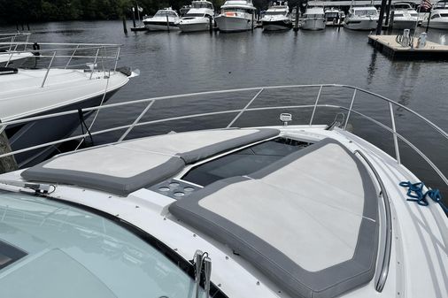 Galeon 425 HTS image