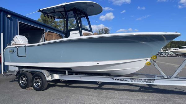 Sea Hunt Ultra 239 SE 