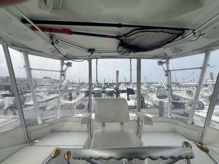 Luhrs 320 Open image