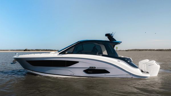 Sea Ray 370 SUNDANCER OB