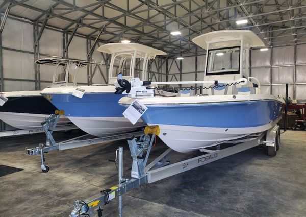 Robalo 246-CAYMAN image