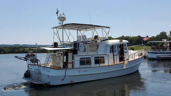 Transpacific Marine Eagle Pilothouse Trawler image