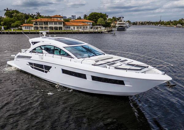 Cruisers Yachts 60 Cantius image