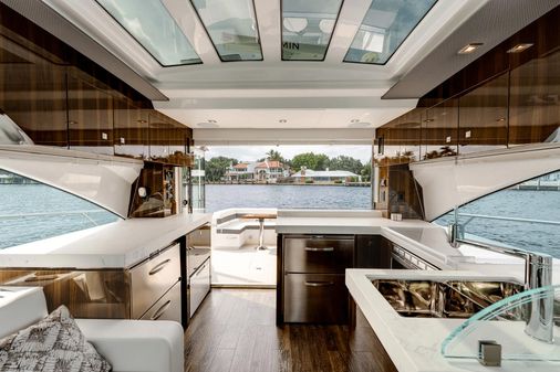 Cruisers Yachts 60 Cantius image