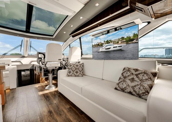 Cruisers Yachts 60 Cantius image