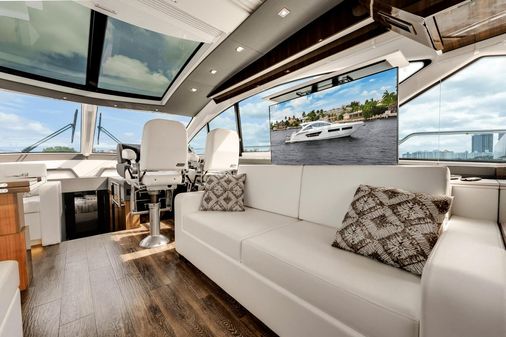 Cruisers Yachts 60 Cantius image