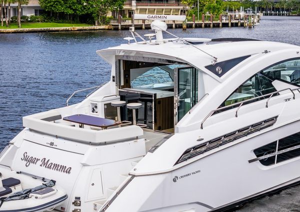 Cruisers Yachts 60 Cantius image