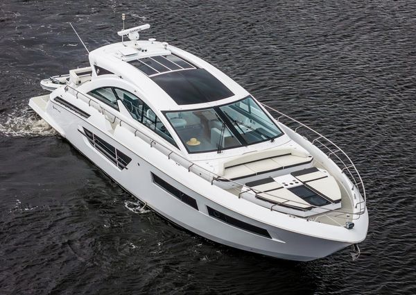 Cruisers Yachts 60 Cantius image