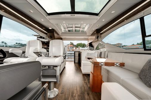 Cruisers Yachts 60 Cantius image