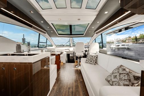 Cruisers Yachts 60 Cantius image