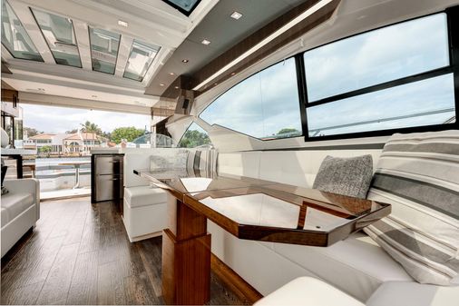 Cruisers Yachts 60 Cantius image