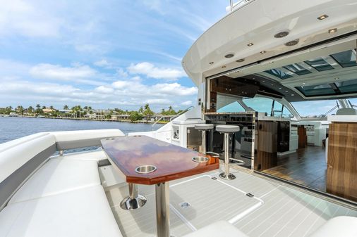 Cruisers Yachts 60 Cantius image