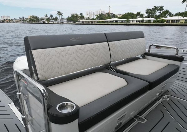 Galeon 325 GTO image