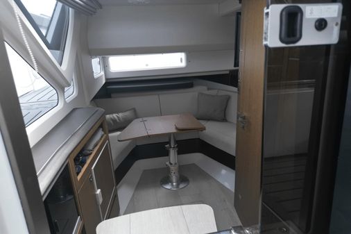 Galeon 325 GTO image