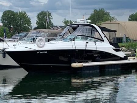 Sea Ray 350 Sundancer image