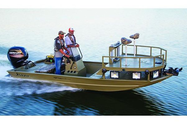 Triton 1860 MVX Sportsman - main image