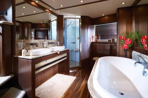 Sunseeker 34 Metre Yacht image