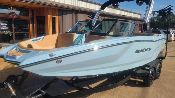 Mastercraft NXT22 image