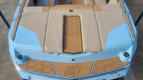 Mastercraft NXT22 image