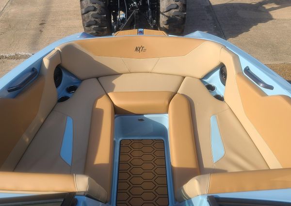 Mastercraft NXT22 image