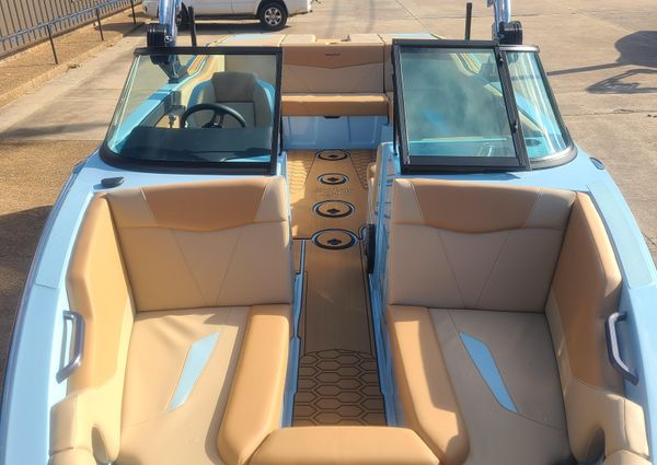 Mastercraft NXT22 image