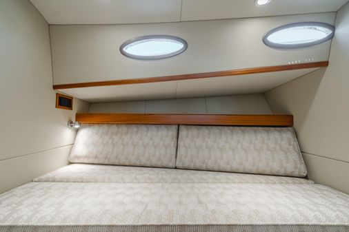 Palm Beach Motor Yachts PB50 image