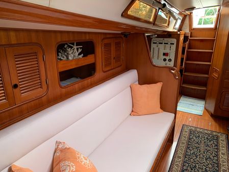 Mason 44' Aft Cockpit Cruiser image