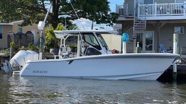 Blackfin 272 CC