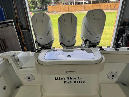 Yellowfin 36 Offshore image