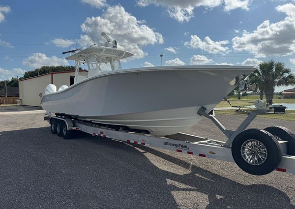 Yellowfin 36 Offshore image