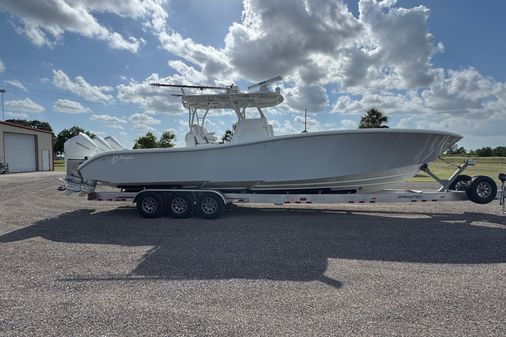 Yellowfin 36 Offshore image