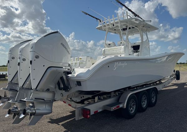 Yellowfin 36 Offshore image