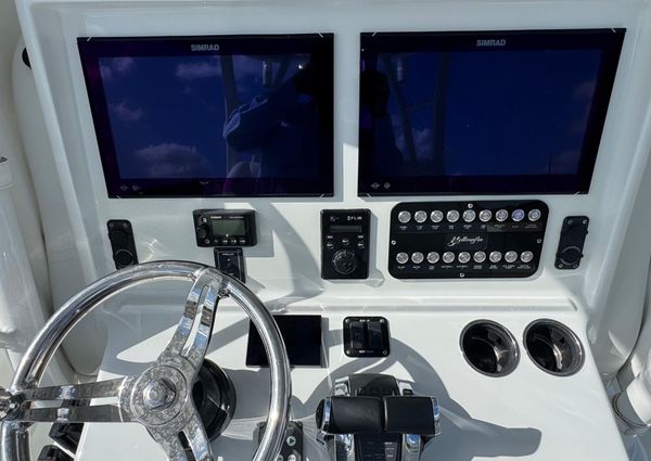 Yellowfin 36 Offshore image