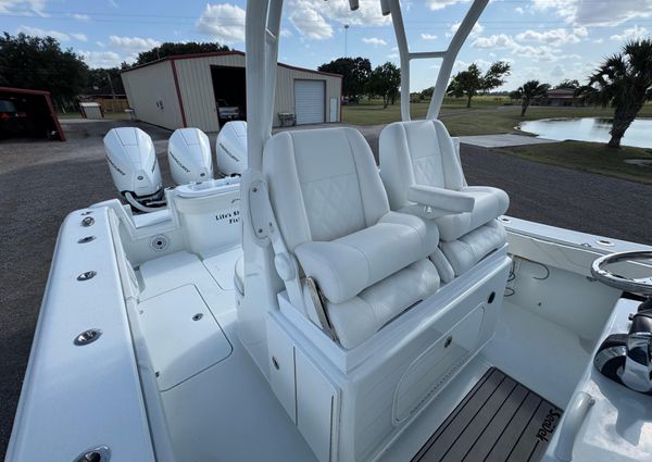 Yellowfin 36 Offshore image