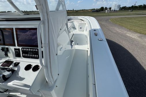 Yellowfin 36 Offshore image