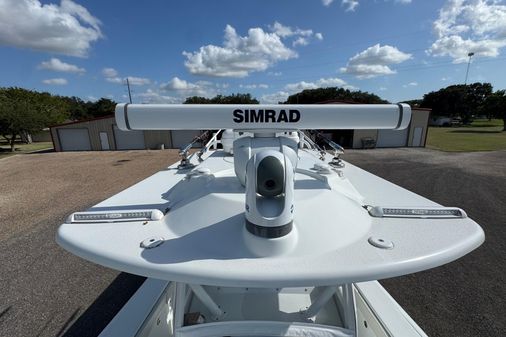 Yellowfin 36 Offshore image