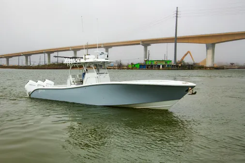 Yellowfin 36 Offshore image