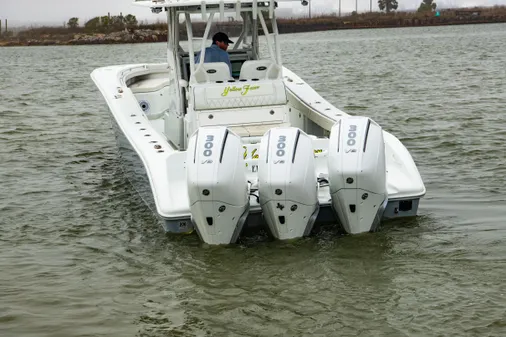 Yellowfin 36 Offshore image