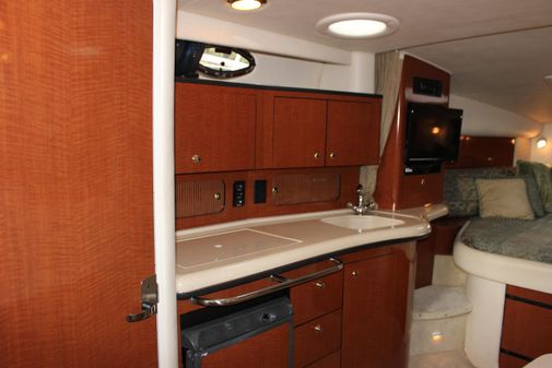 Sea Ray 320 Sundancer image