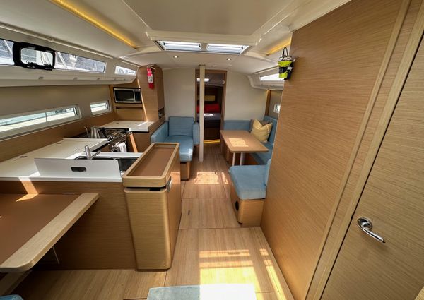 Jeanneau Sun Odyssey 410 image