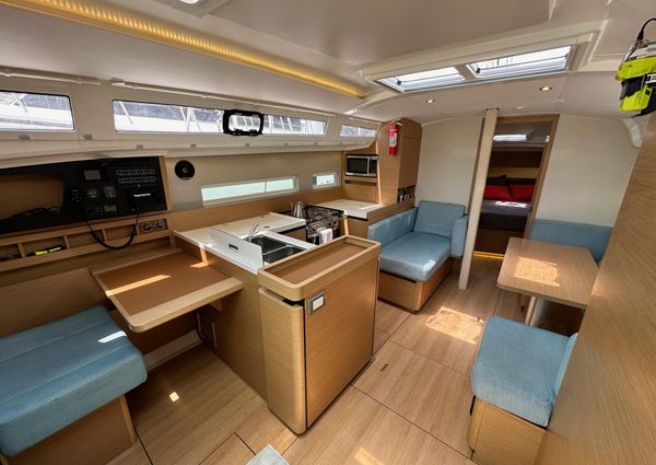 Jeanneau Sun Odyssey 410 image