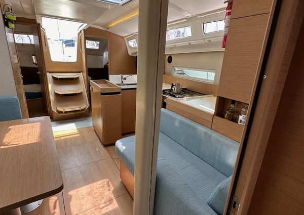 Jeanneau Sun Odyssey 410 image