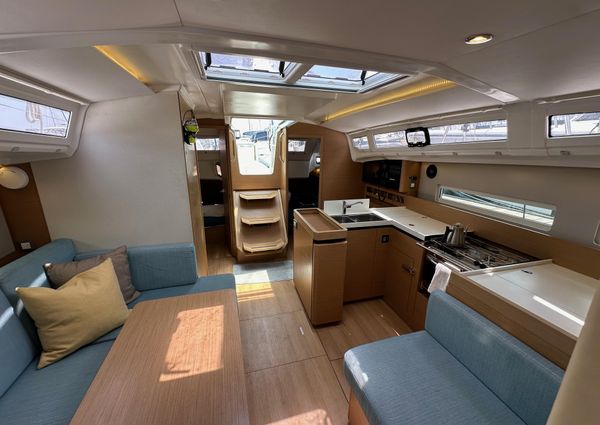 Jeanneau Sun Odyssey 410 image