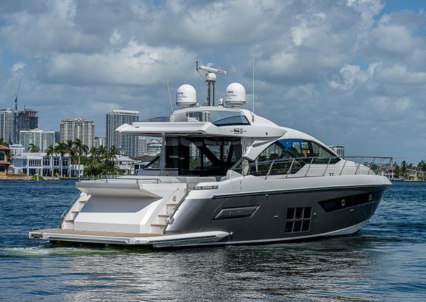 Azimut S6 image