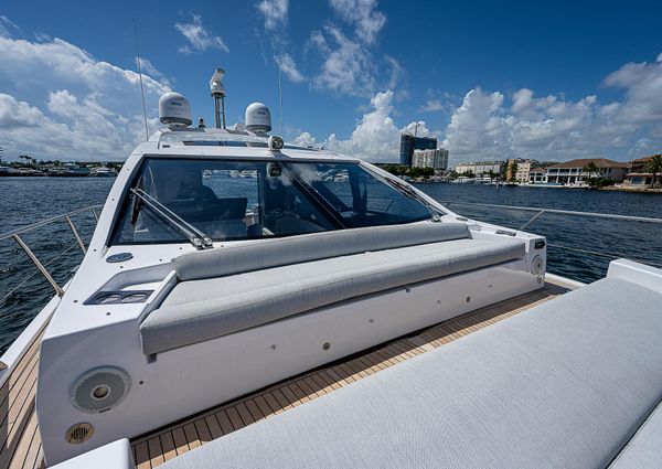 Azimut S6 image